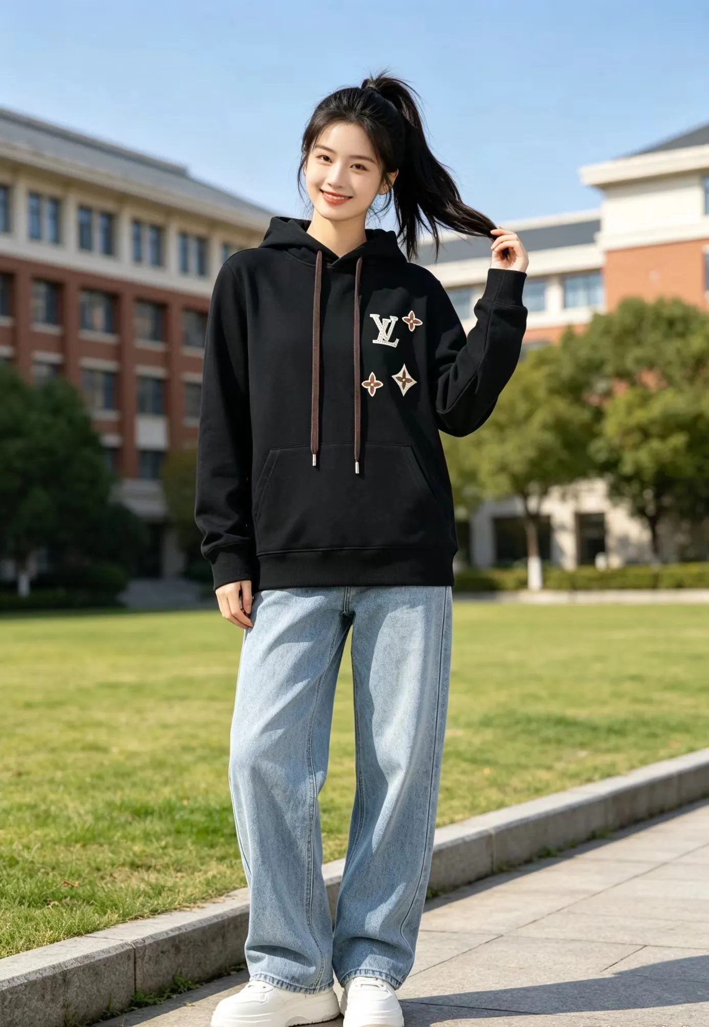 Louis Vuitton/Louis Vuitton rivet presbyopic letter hooded sweatshirt
